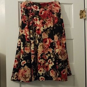 Agnes & Dora Floral Midi Skirt